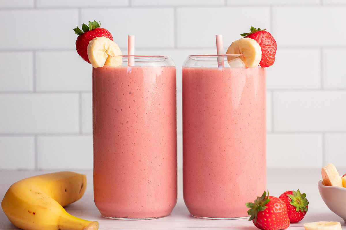 strawberry banana smoothie