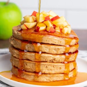 apple oatmeal pancakes
